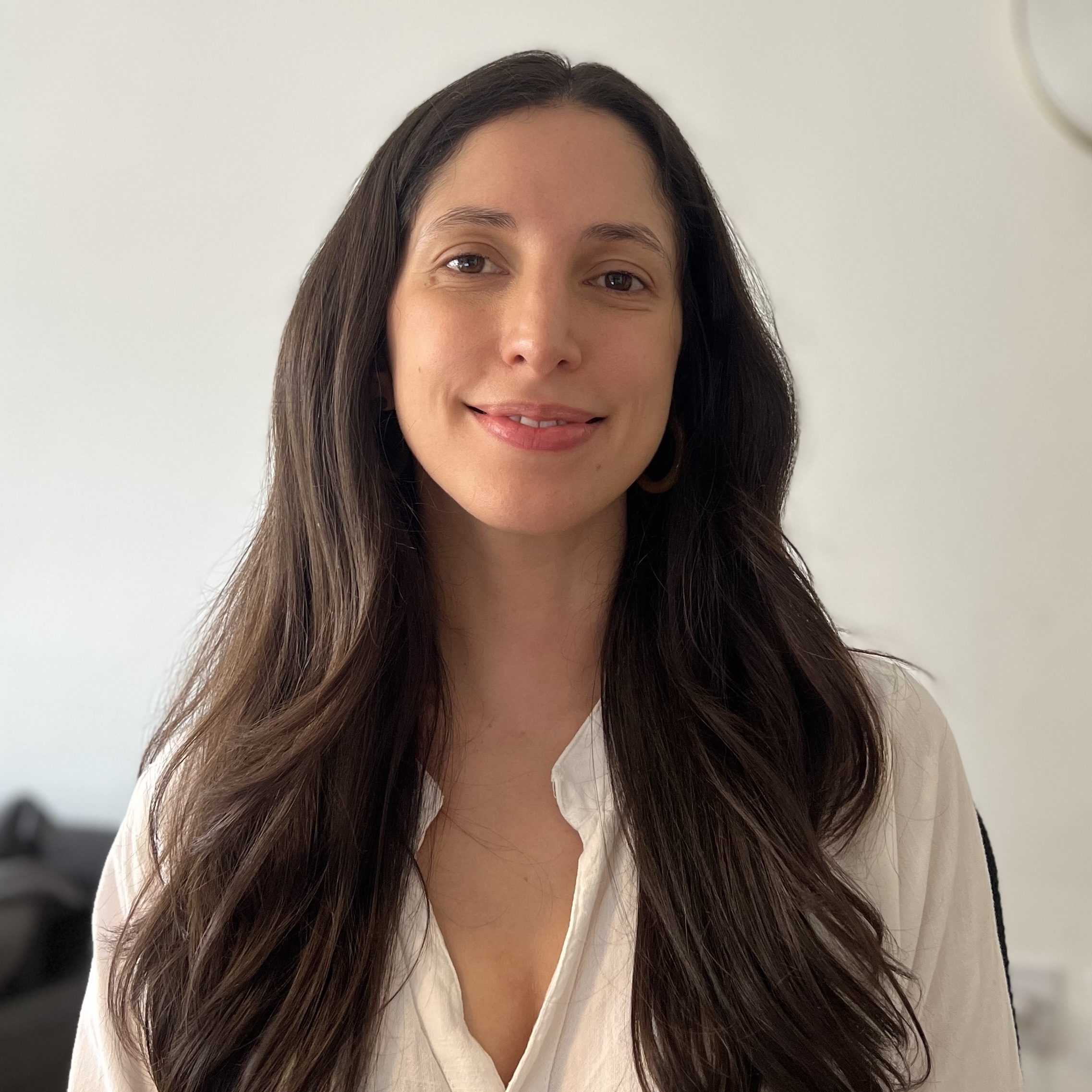 Headshot of Denisse Albornoz